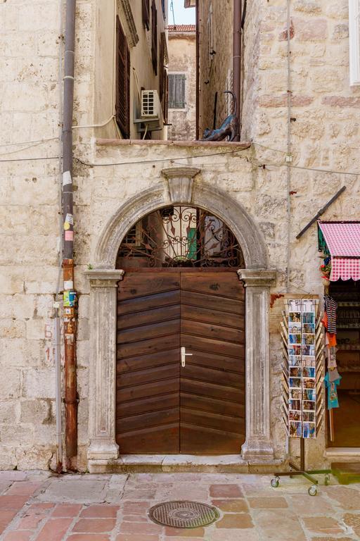 Old Town Museum Square Apartment Κότορ Εξωτερικό φωτογραφία