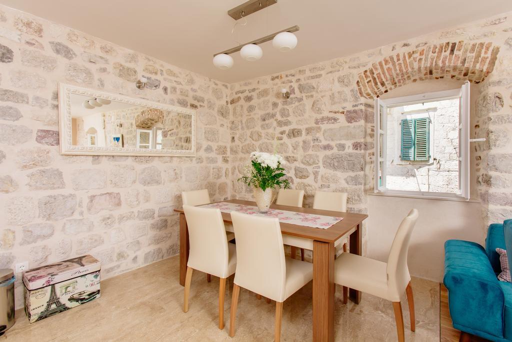 Old Town Museum Square Apartment Κότορ Εξωτερικό φωτογραφία